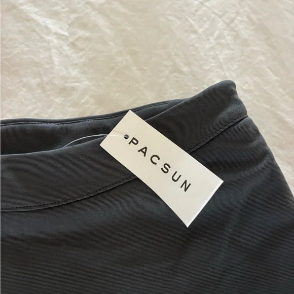 PacSun Dark Grey Skort Brand New - Picture 2 of 4
